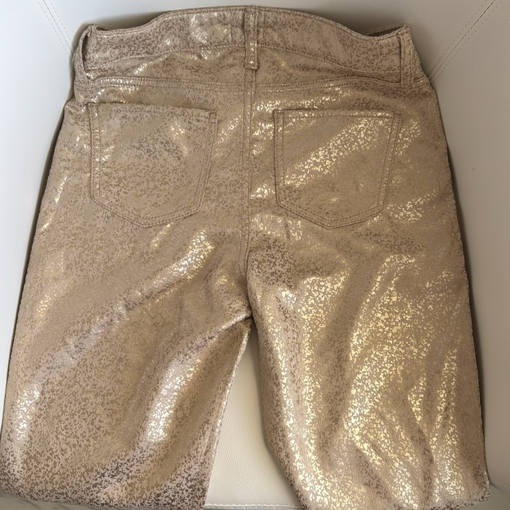 NWT Time And Tru women’s Metallic Printed Mid-Rise Slim Fit Pant. Size 4. Gold. - Picture 3 of 6